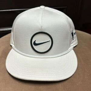 Nike golf hat paynes valley